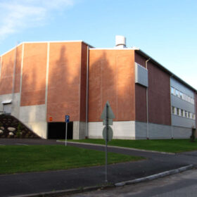 VVS-Sähkö Oy:n sähkötyömaa Parikkalahalli