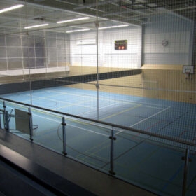 Parikkalahalli, sähköurakoitsija